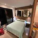 Studio Luxury Cidade Jardim / Sp Com Estacionamento